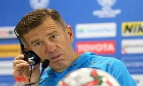 سرمربی عراق برای ماندن باید فرزندش را اخراج کند