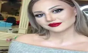 آموزش میکاپ مجلسی با رژلب قرمز