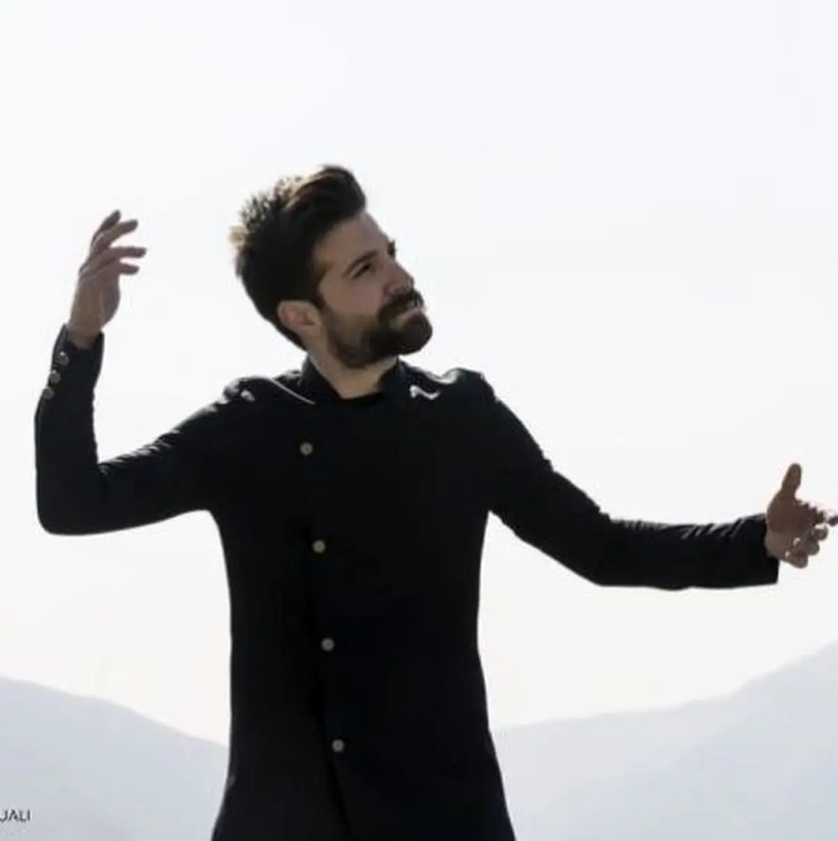 گیلکی خواندن قطعه "آها بوگو" حمید هیراد+ویدئو