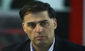 فتحی به جای حرف زدن، چک تبریزی را پاس کند!