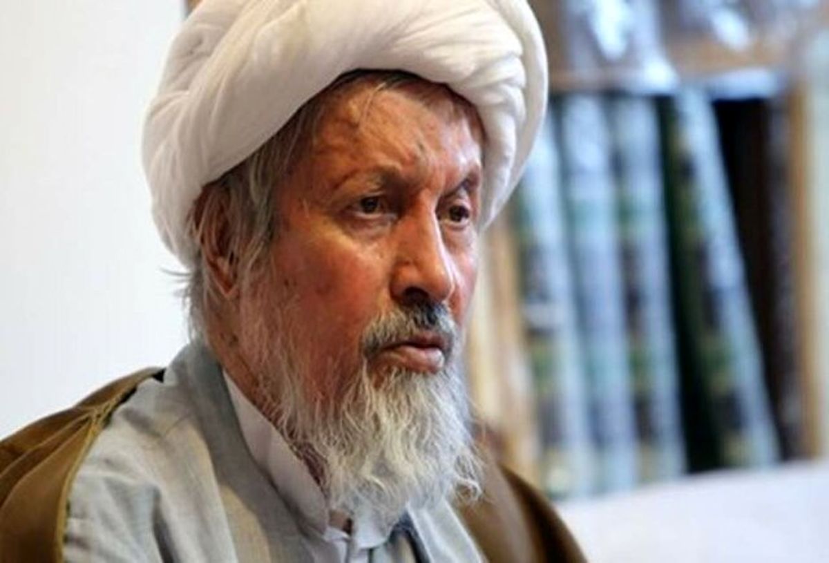 آیتالله مومن توانایی و مهارت فقهی خود را به مسائل مستحدثه متوجه میکرد