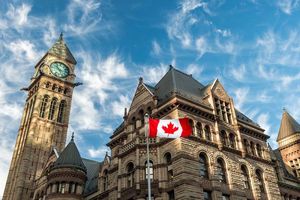 چگونه به کانادا مهاجرت کرده و ویزا بگیریم؟