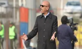 3 امتیاز بازی با پرسپولیس از نان شب واجب‌تر است