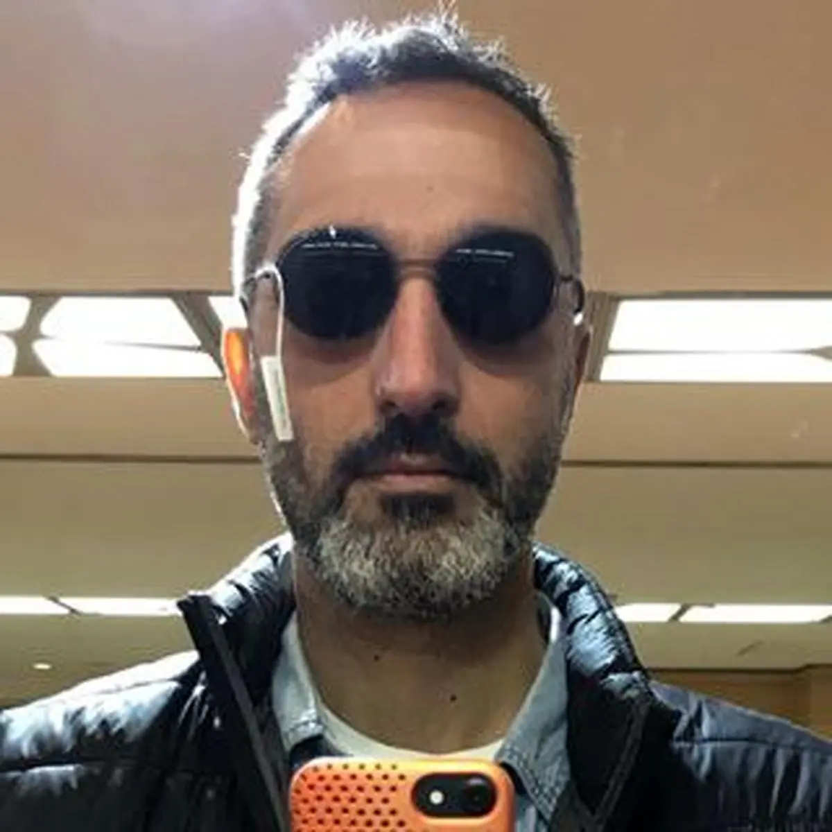 ویدئوی طنز از یک ترانه که ژوله به اشتراک گذاشت