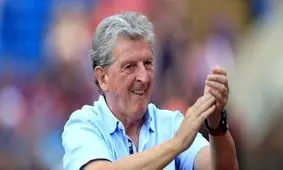 هدیه ویژه به پیرترین مربی جزیره/برد کریستال پالاس با رکوردزنی هاجسون