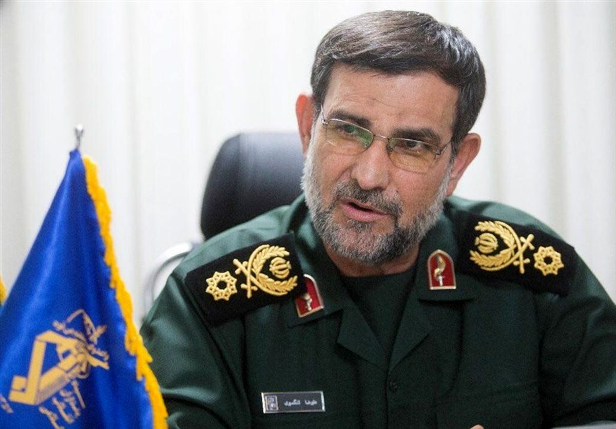 فرمانده نیروی دریایی سپاه: نفت ما از تنگه هرمز صادر نشود، اجازه صادرات نفت از تنگه را نمیدهیم