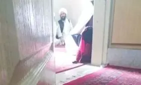 خلیل‌زاد و ملّا برادر برای نخستین بار در قطر دیدار کردند