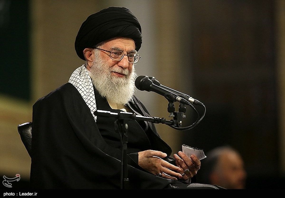 رهبر معظم انقلاب : مدیران کشور بیحوصلگی و ناامیدی را از خود دور کنند