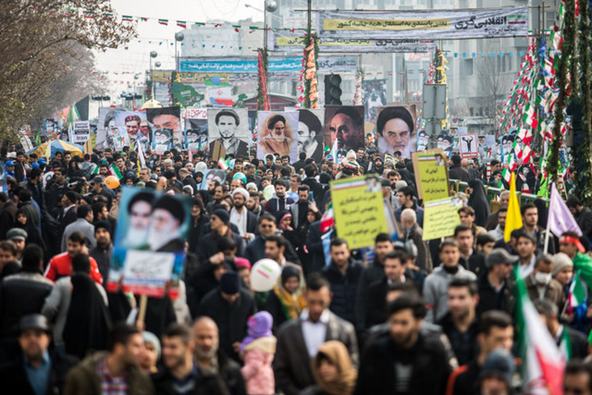 شباهتها و تفاوتهای انقلابهای بزرگ