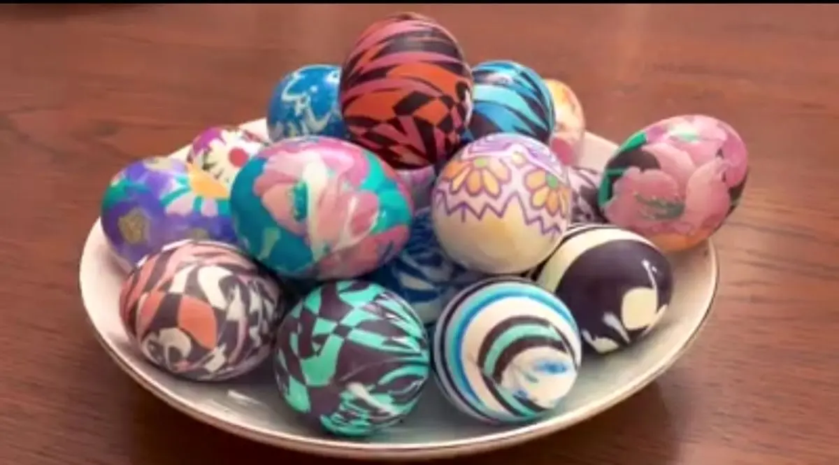 تخم مرغهای هفت سین را چطور رنگ آمیزی کنیم?