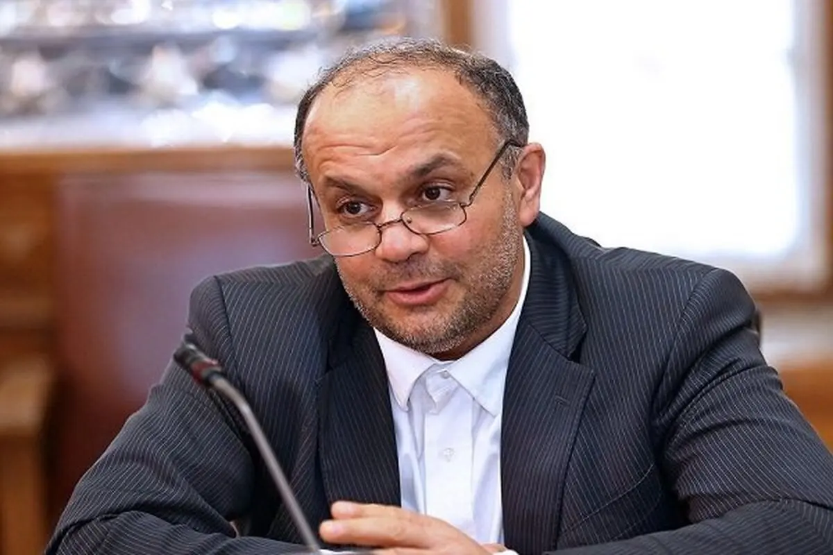 مافیایی پشت پرده گرانی خودرو است/انتقاد از عملکرد وزارت صمت