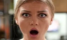 ازدواج و رابطه عاشقانه دختر 29 ساله با یک هواپیما!! عکس