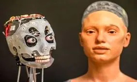 آیدا رباتی که یک نقاش حرفه ای است! عکس