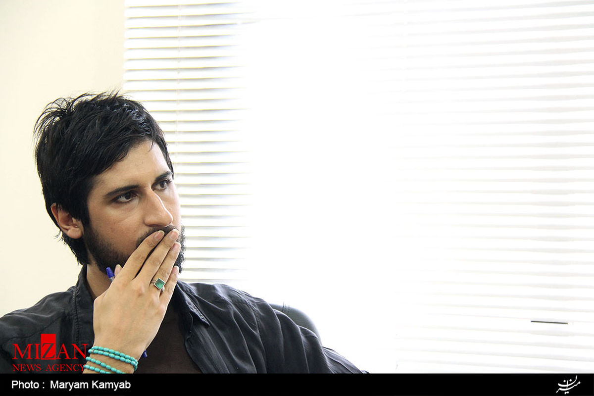حامد زمانی: یک عمر پلیبک خواندهام!/متنی عجیب از حامد زمانی