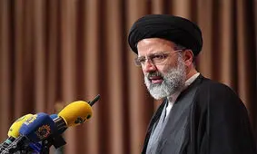 بیماران نباید رنج تامین هزینه درمان داشته باشند