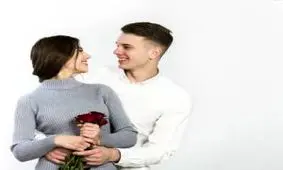 این جمله ها را حتما به همسرتان بگویید؛ معجزه میکند