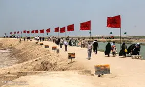 بازدید ۱۵۰ دانشجوی خارجی از مناطق عملیاتی راهیان نور