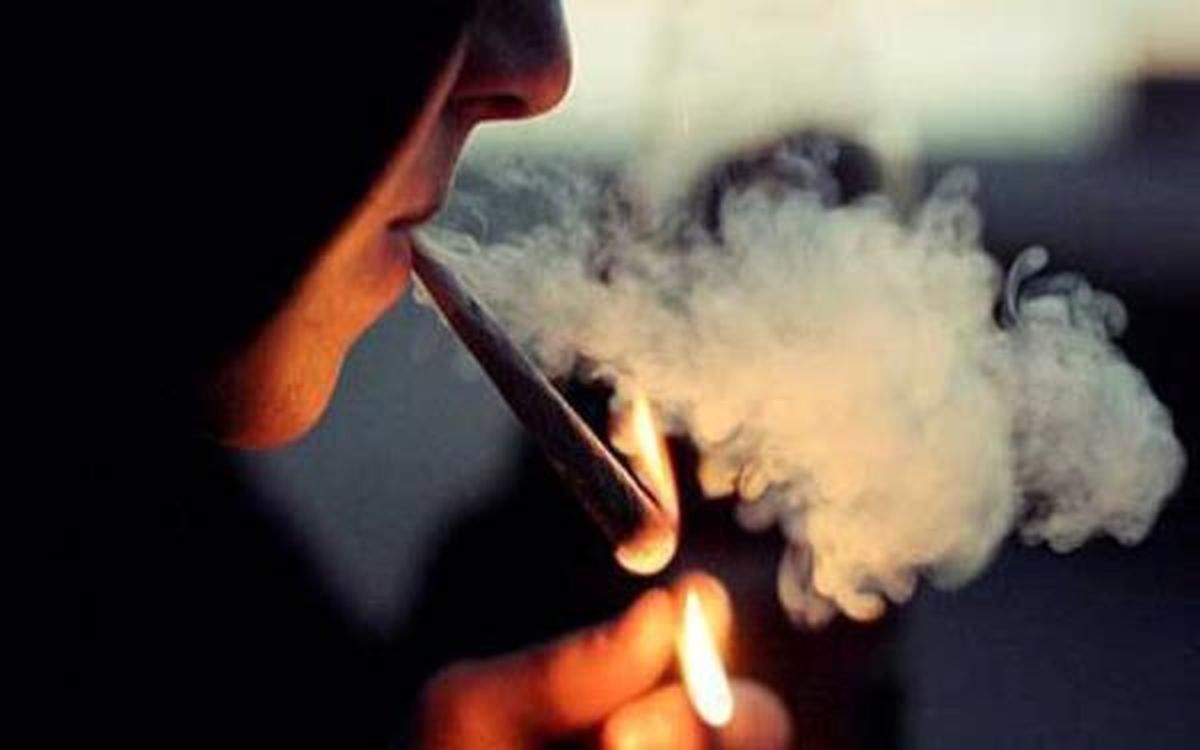 چه عواملی مانع کاهش مصرف سیگار جوانان است؟