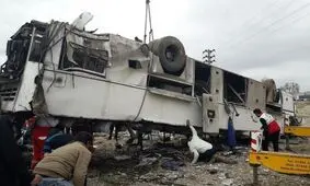 ۸ کشته و ۳۶ مصدوم در واژگونی اتوبوس اتوبان قم_تهران