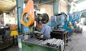 واحدهای تولیدی نهاوند با حداقل ظرفیت فعالیت می‌کنند