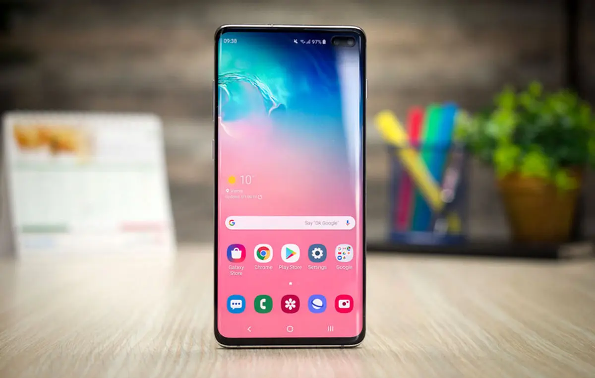 دهان کجی به گوشی های داخلی با رکوردشکنی پیش‌فروش Galaxy S10 در چین