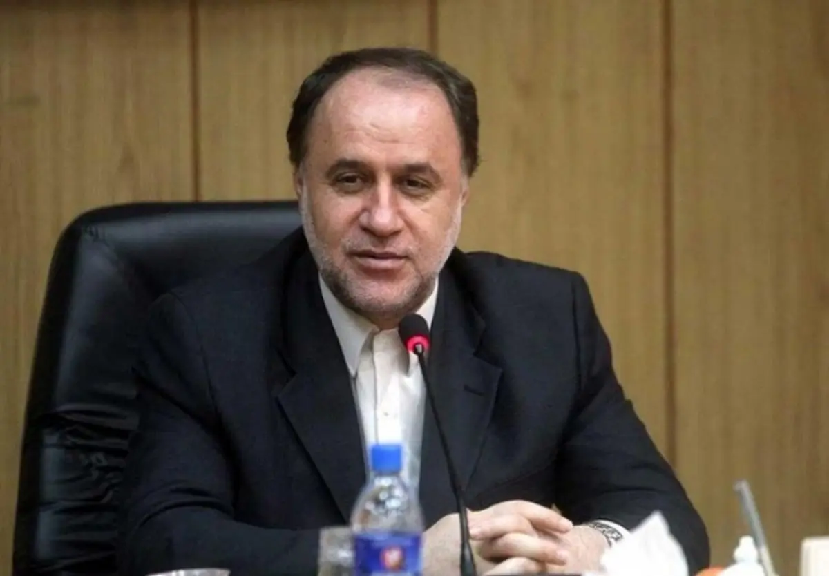 افزایش ۵ میلیون تومانی حقوق نجومی‌بگیران در مقابل افزایش ۲۵۰ هزار تومانی ضعفا در سال ۹۸!