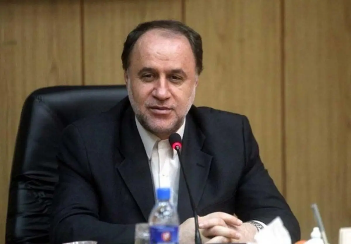 افزایش ۵ میلیون تومانی حقوق نجومی‌بگیران در مقابل افزایش ۲۵۰ هزار تومانی ضعفا در سال ۹۸!