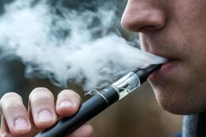 طعم‌دهنده‌های سیگار الکترونیکی چه بلایی سر مجاری تنفسی می‌آورند؟
