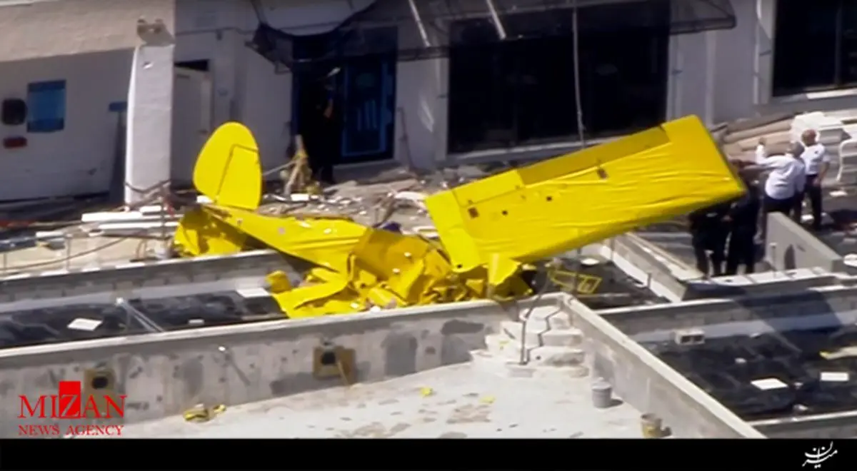 برخورد هواپیما با ساختمان ۱۸ طبقه + فیلم