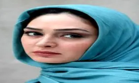 الهام حمیدی با لباسی پوشیده اما نازیبا در یک جشنواره اروپایی +عکس