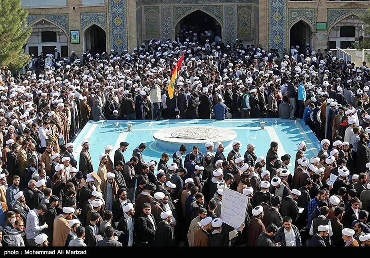 اجتماع عظیم علما و اساتید حوزه علمیه در قم برگزار می‌شود