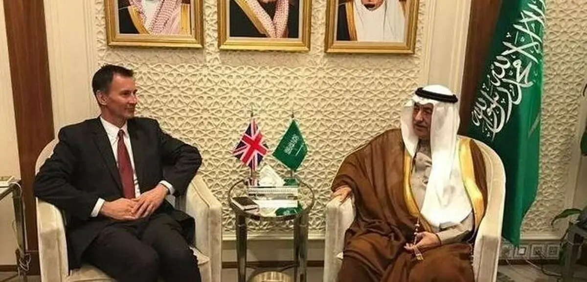 مذاکرات وزیر خارجه انگلیس با مقامات سعودی و منصور هادی درباره یمن و حقوق بشر