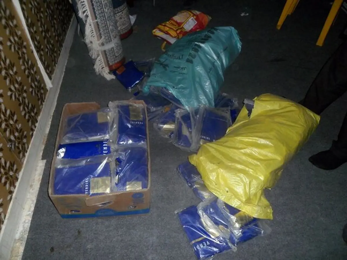 دستگیری 2 توزیع کننده مواد مخدر در غرب تهران