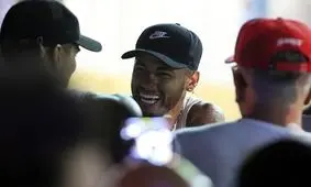 مهمانی‌های شبانه کار دست ستاره فوتبال داد