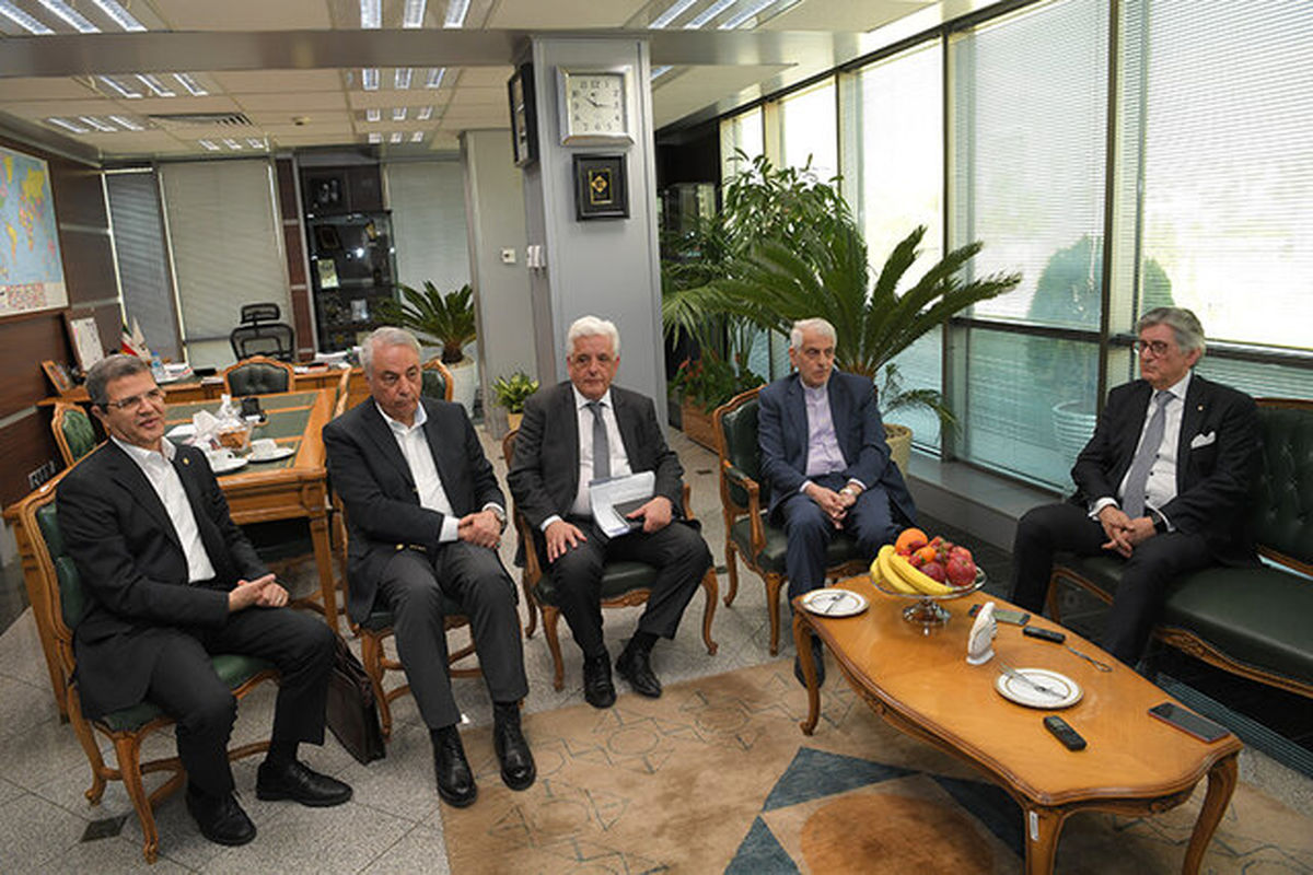 نظر مدیران بانکیها درباره پیوستن به FATF / لازم نیست همه موارد را بپذیریم