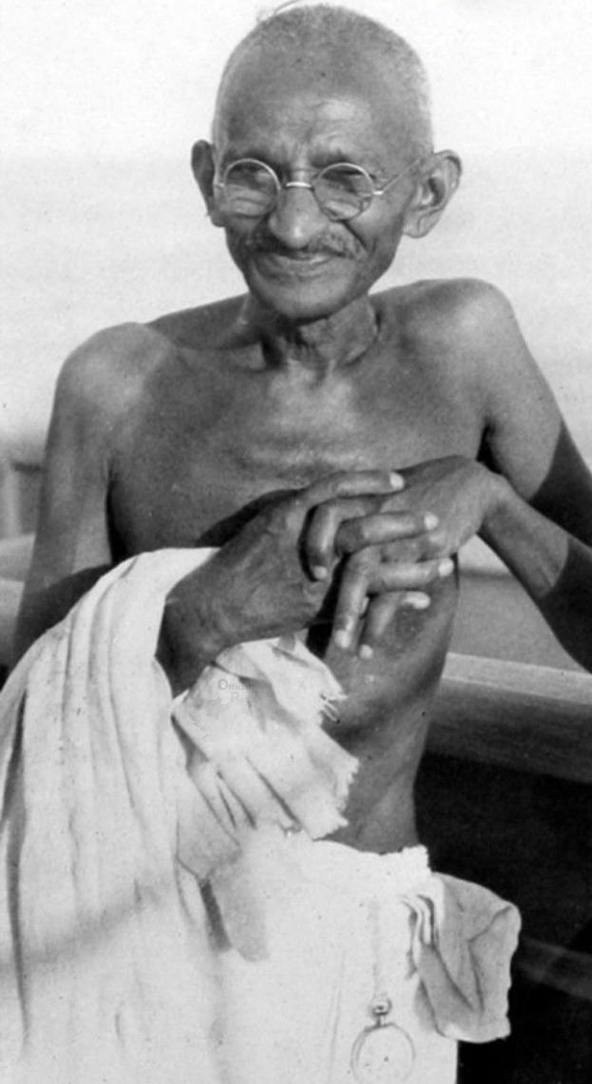 الگو برداری لباس عید از ماهاتما گاندی