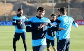 ورود تیم ذوب‌آهن به فولادشهر برای مصاف با الزورا