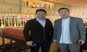 پرچمدار P30 Pro در دست مدیرعامل هوآوی