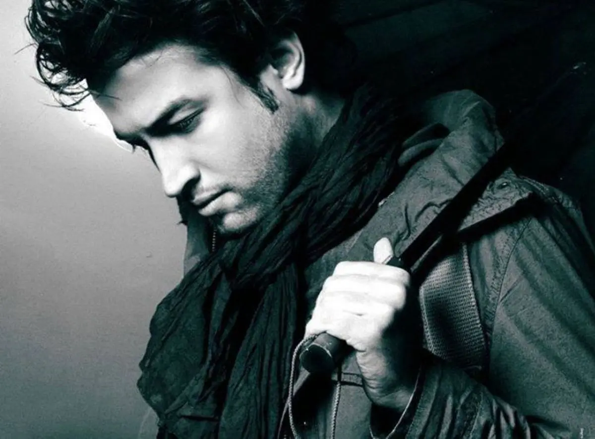 بنیامین بهادری عزادار شد