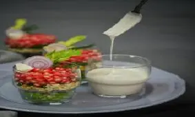 طرز تهیه سالاد مرغ انار