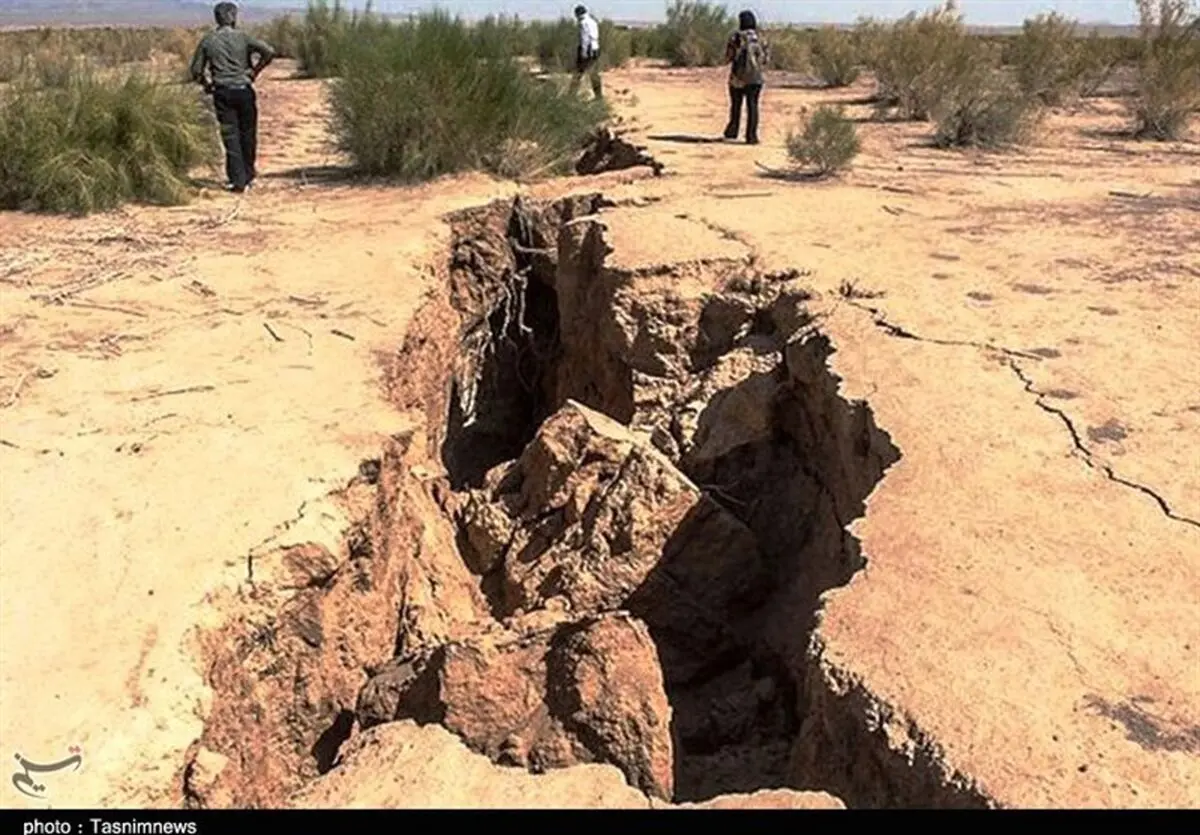 جابه‌جایی روستای «کوه سفید» استان فارس پس از ۹ سال در حد حرف باقی مانده است