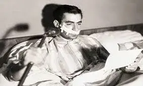 سفر در زمان؛ تصویری از ترور نافرجام محمدرضا پهلوی در ۱۵ بهمن