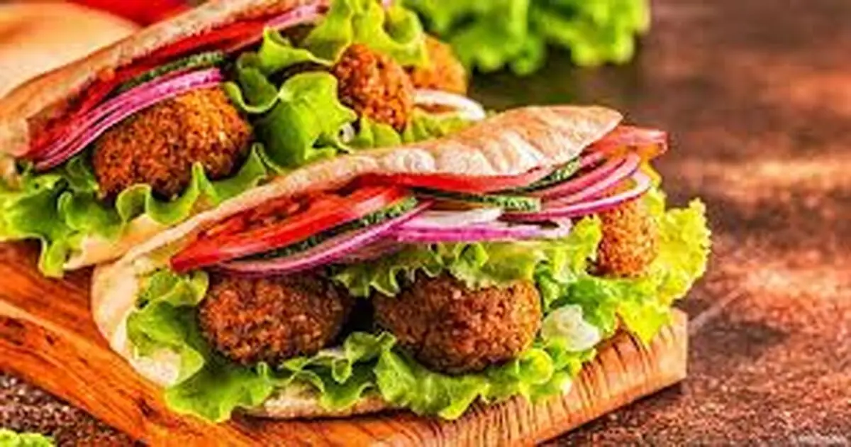 فلافل در پنج سال اخیر چقدر گران شد؟/ اینفوگرافیک