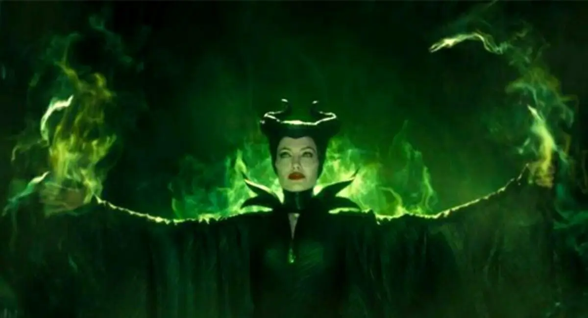 آنجلینا جولی پاییز ۲۰۱۹ در سینماها با «مالیفیسنت: معشوقه شیطان»