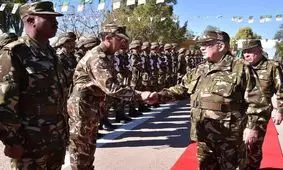 رئیس ستاد ارتش الجزایر برخی طرف‌ها را به بازگرداندن کشور به زمان جنگ داخلی متهم کرد