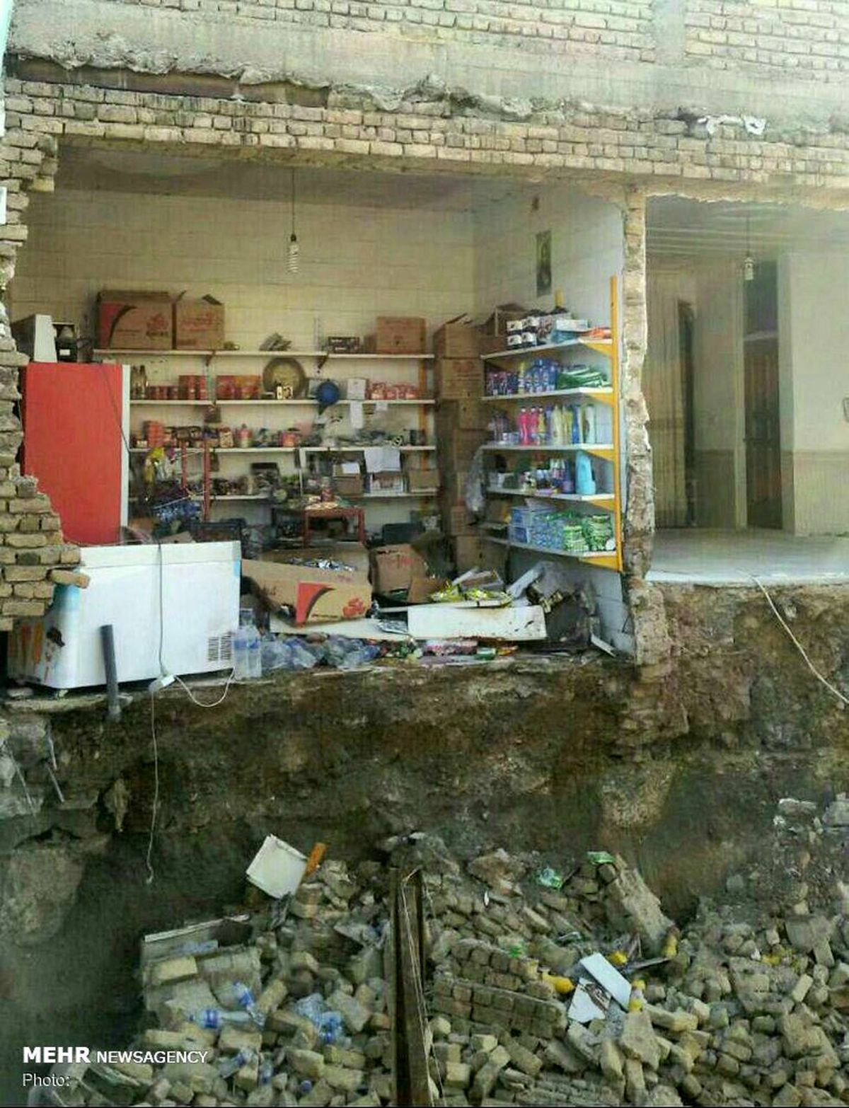 گودبرداری غیراصولی در خرمآباد یک مصدوم برجای گذاشت