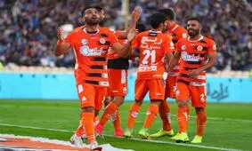شاگردان قطبی همچنان روی نوار باخت