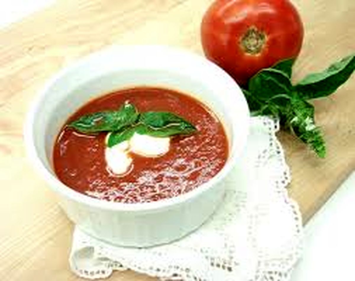 طرز تهیه سوپ گوجه فرنگی و برنج