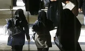 زنان سال گذشته چقدر برای پارلمان مهم بودند؟/ از پیشنهاد و رد طرحی علیه کودک همسری تا ابهام در سرنوشت لایحه حمایت از زنان/ خروج از کشور برای زنان مهم آسان‌تر شد