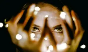 متولدین هر ماه در روابط عاشقانه چه ویژگی هایی دارند